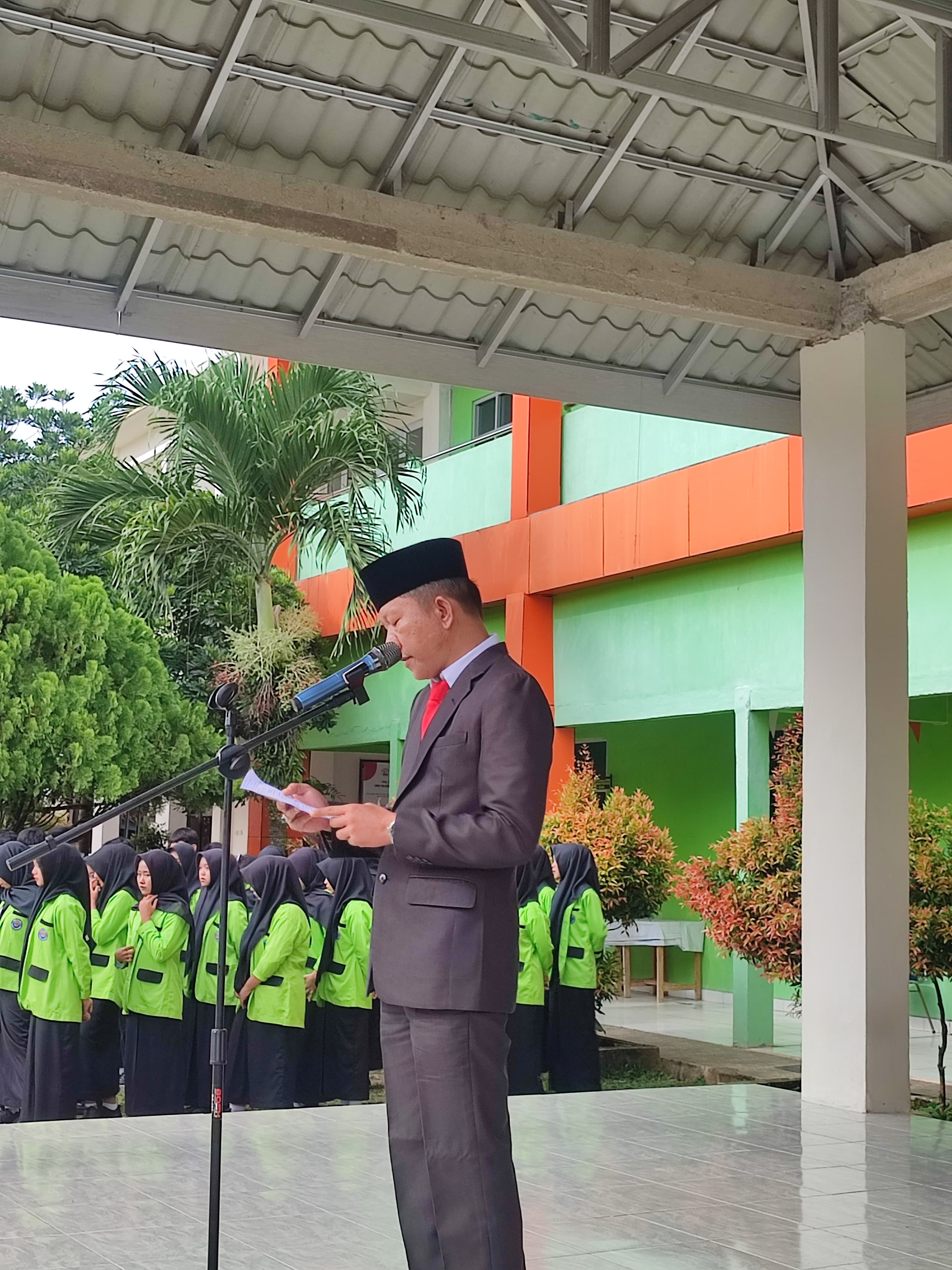 Upacara Memperingati Hari Pahlawan Nasional Tahun 2025