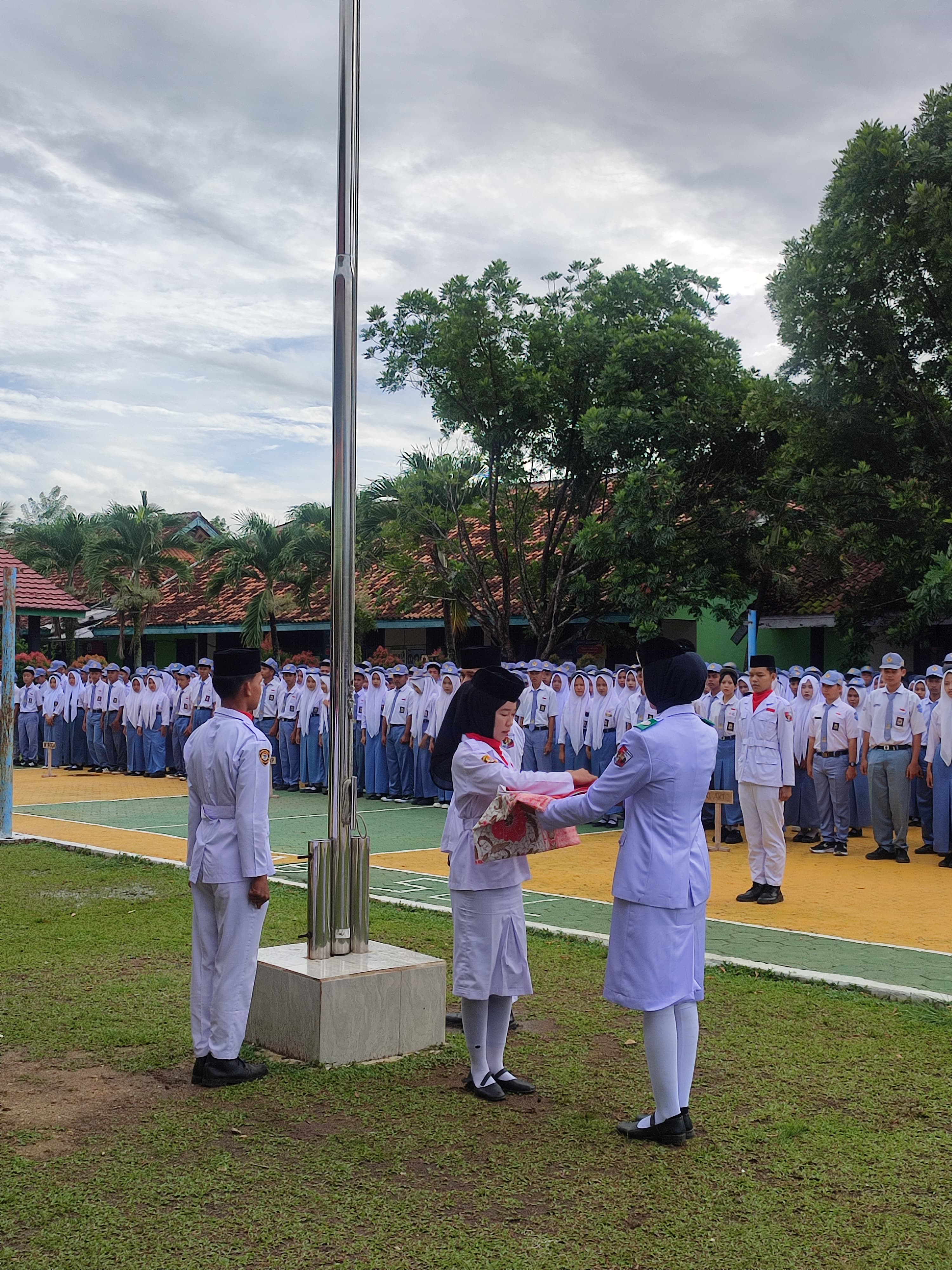Upacara Memperingati Hari Pahlawan Nasional Tahun 2025